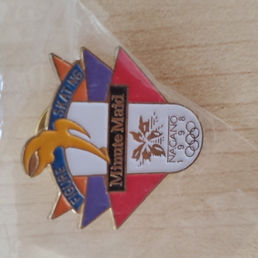 PINS OLYMPICS 1992 1996 1998 2006